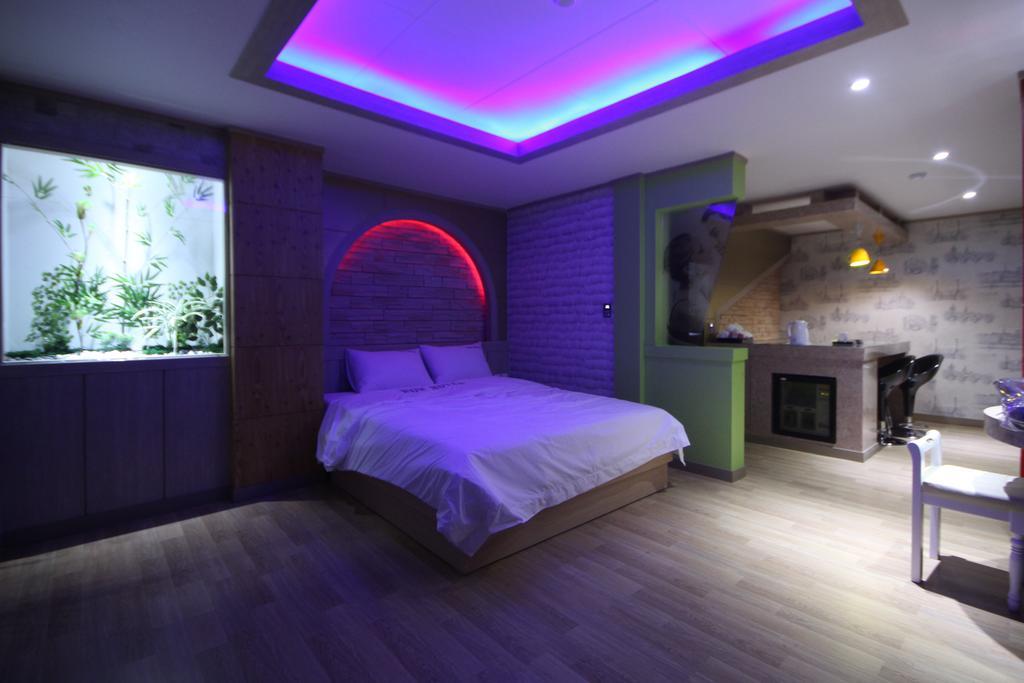 Pohang Wow Motel Δωμάτιο φωτογραφία