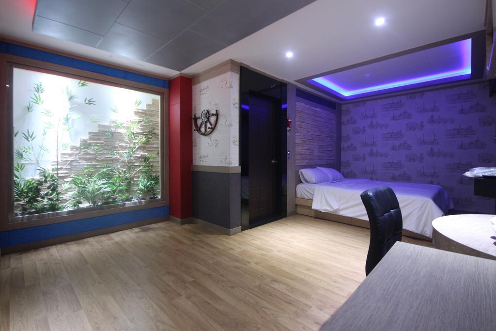 Pohang Wow Motel Δωμάτιο φωτογραφία